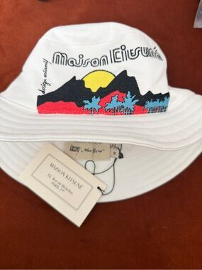 MAISON KITSUNE x Design Miami Bucket Hat